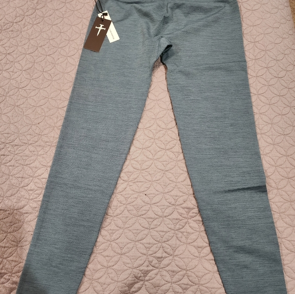 New With Tags Three Nails Seamless Leggings Teal Marle - Picture 7 of 7